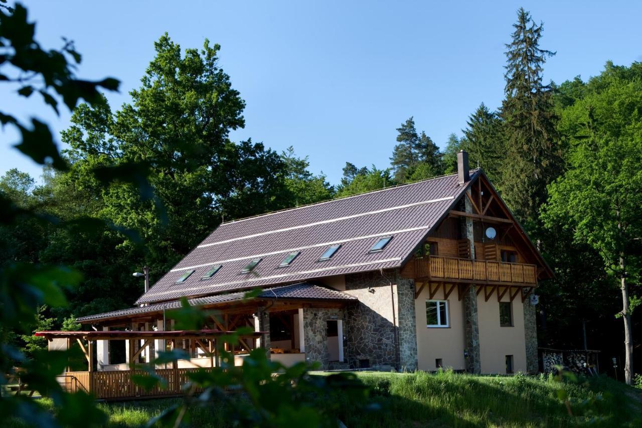 Pod Bresteckou Skalou Břestek Eksteriør billede